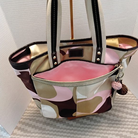 Vintage Coach Hampton Scarf Print Tote With Matching Umbrella 8F34 - Picture 6 of 15